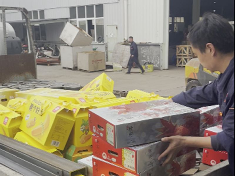 英大重工輸送機工廠中秋送溫暖，匠心傳承與員工關(guān)懷同行